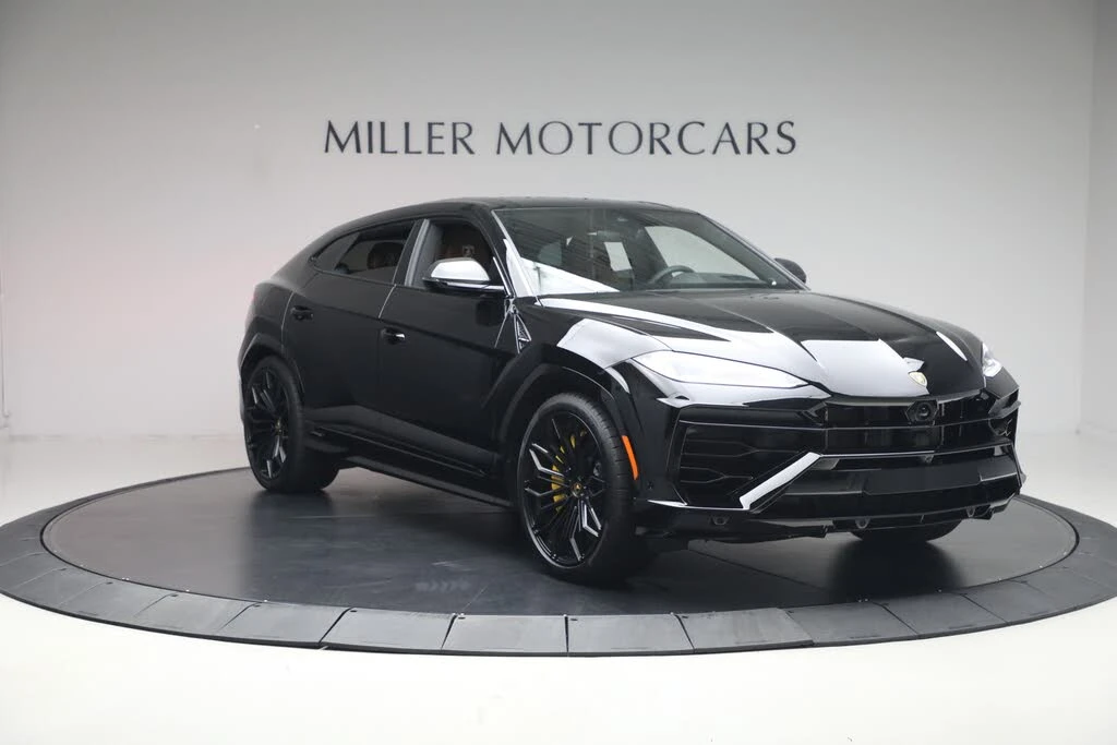 2025 Lamborghini Urus SE - Image 11 of 31