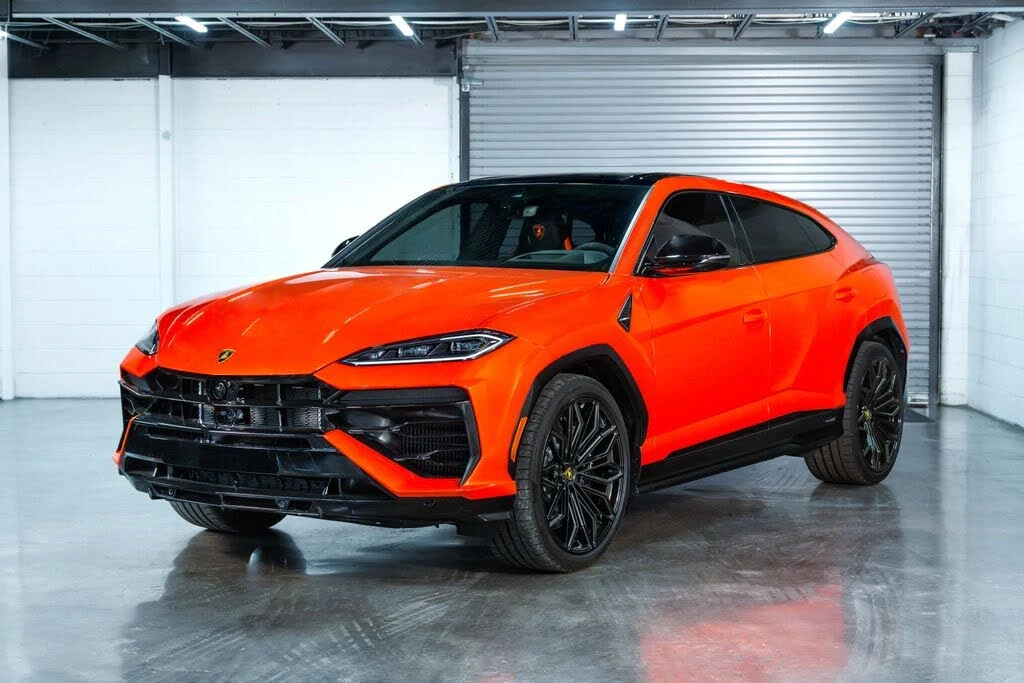 2025 Lamborghini Urus SE - Image 6 of 31