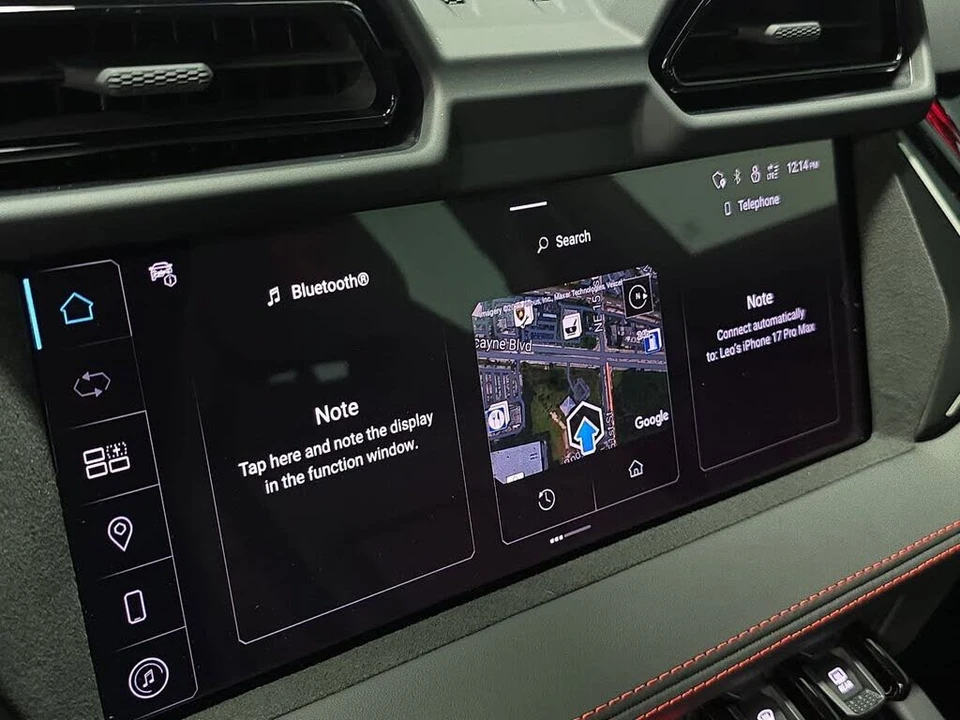2025 Lamborghini Urus SE - Image 16 of 31