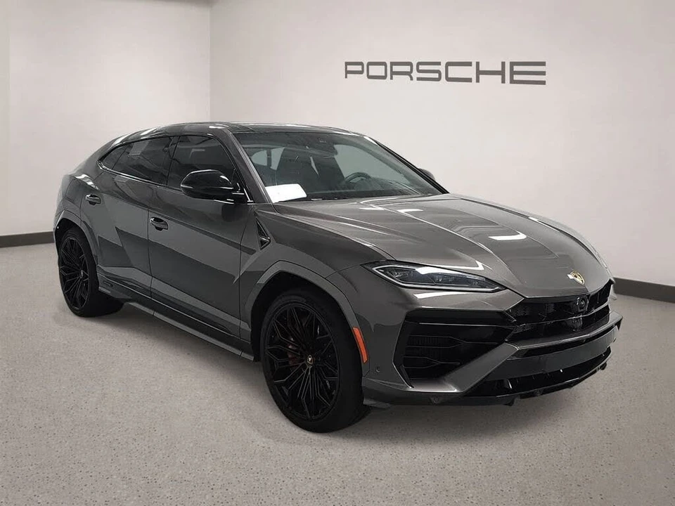 2025 Lamborghini Urus SE - Image 8 of 31