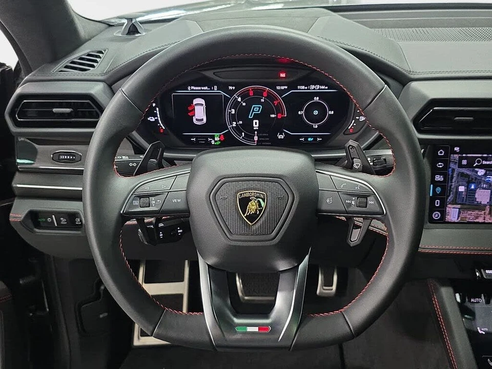 2025 Lamborghini Urus SE - Image 13 of 31