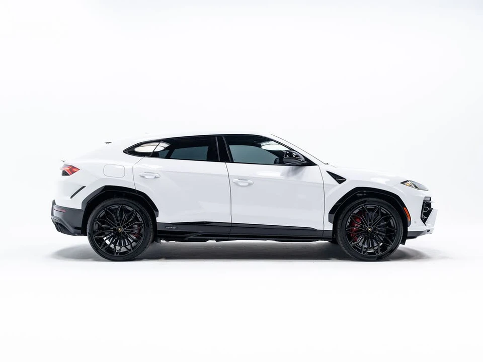 2025 Lamborghini Urus SE - Image 6 of 31
