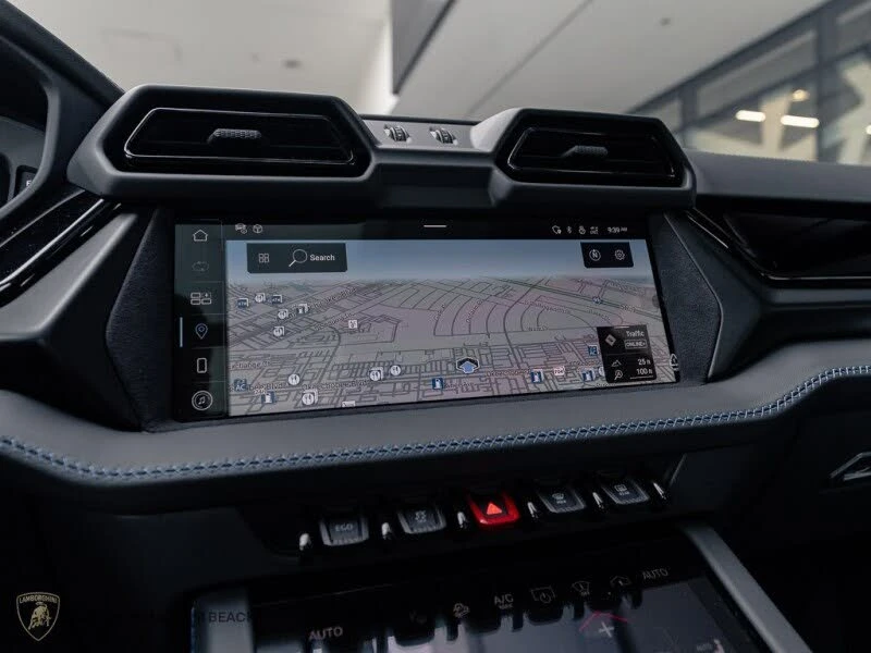 2025 Lamborghini Urus SE - Image 12 of 26