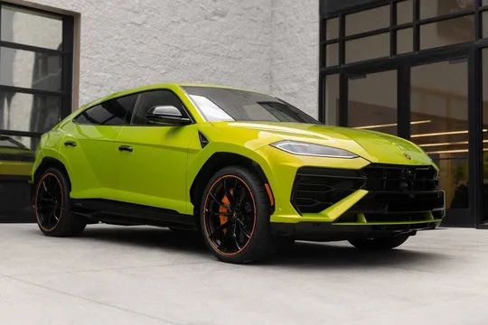 2025 Lamborghini Urus SE AWD