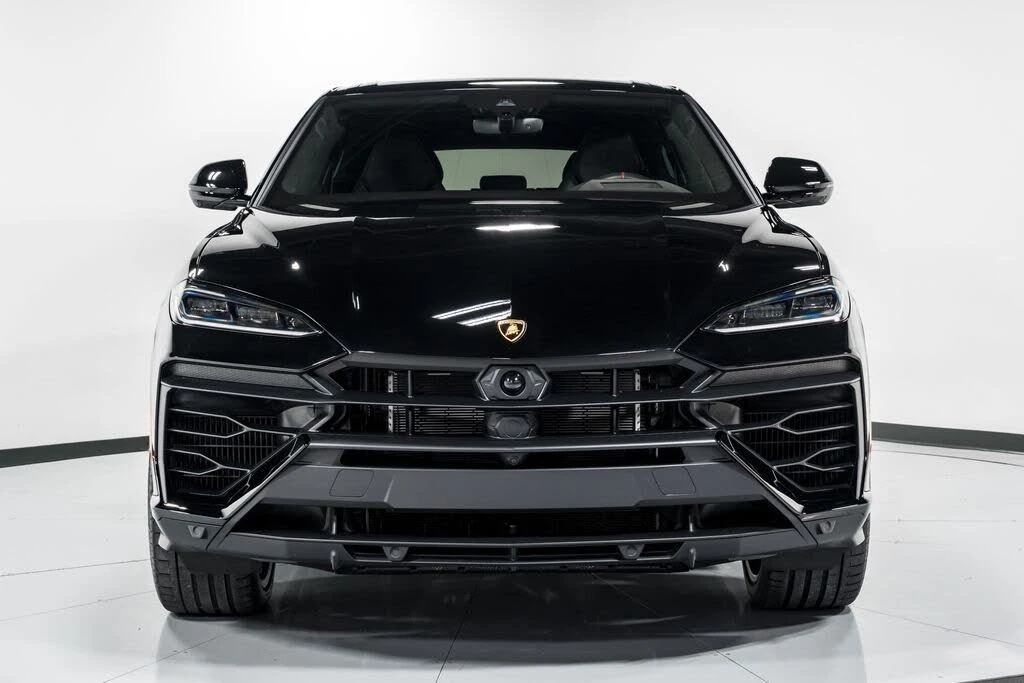 2025 Lamborghini Urus SE - Image 8 of 31