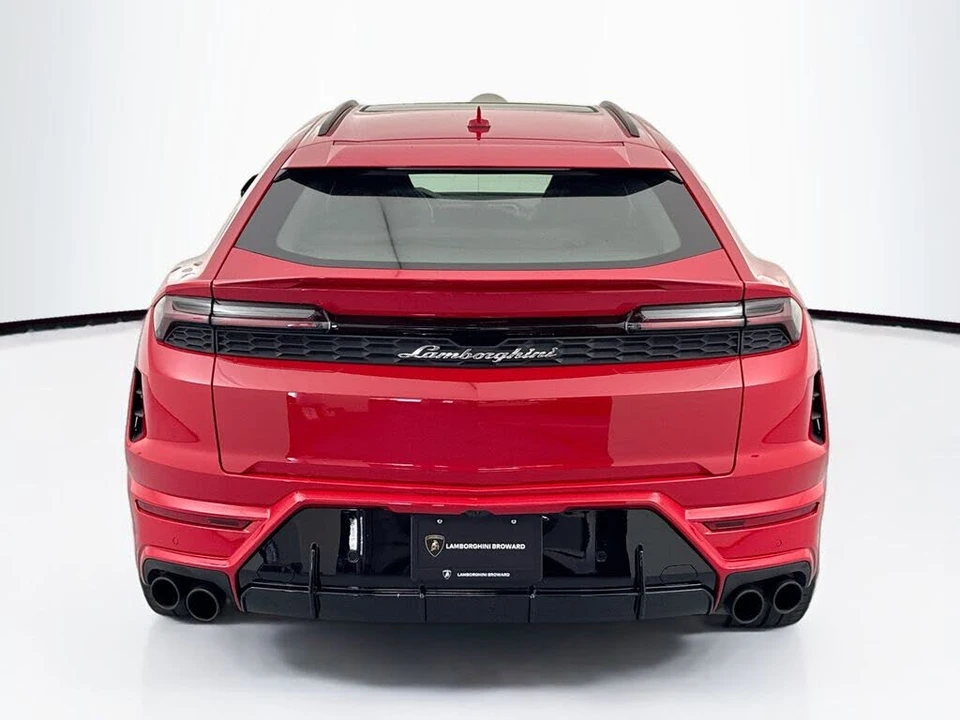 2025 Lamborghini Urus SE - Image 6 of 31