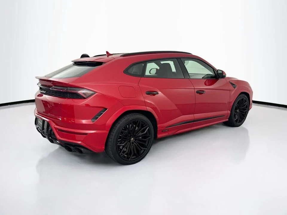 2025 Lamborghini Urus SE - Image 5 of 31