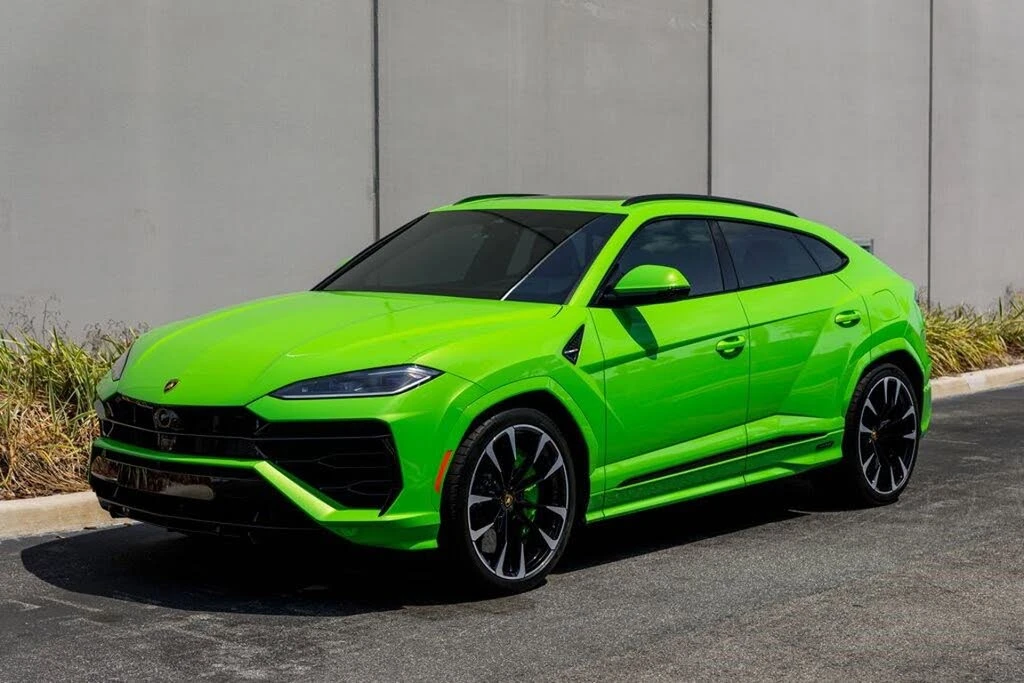 2025 Lamborghini Urus SE - Image 23 of 31