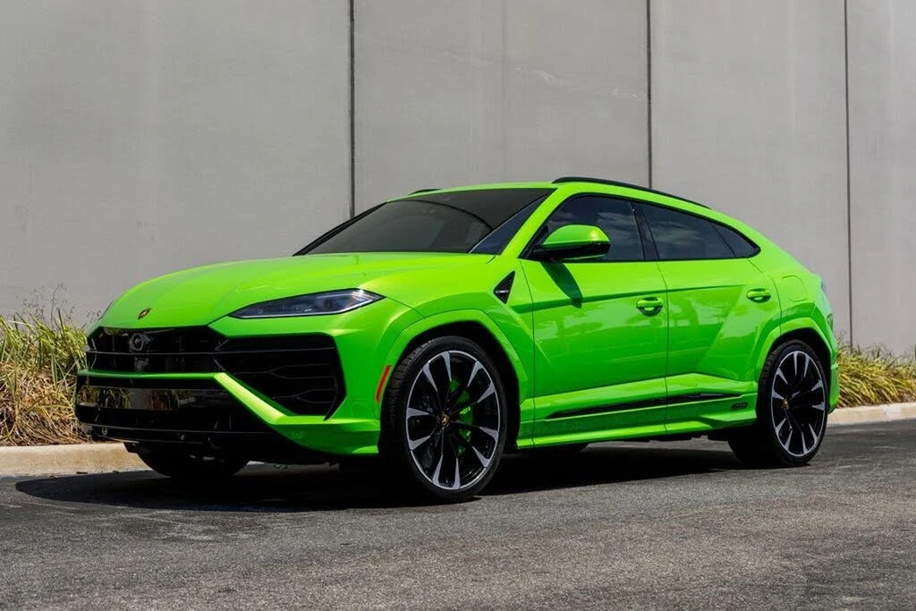 2025 Lamborghini Urus SE - Image 21 of 31