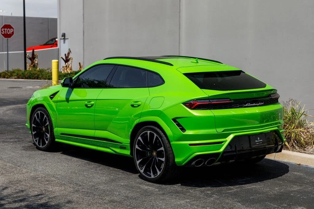 2025 Lamborghini Urus SE - Image 3 of 31