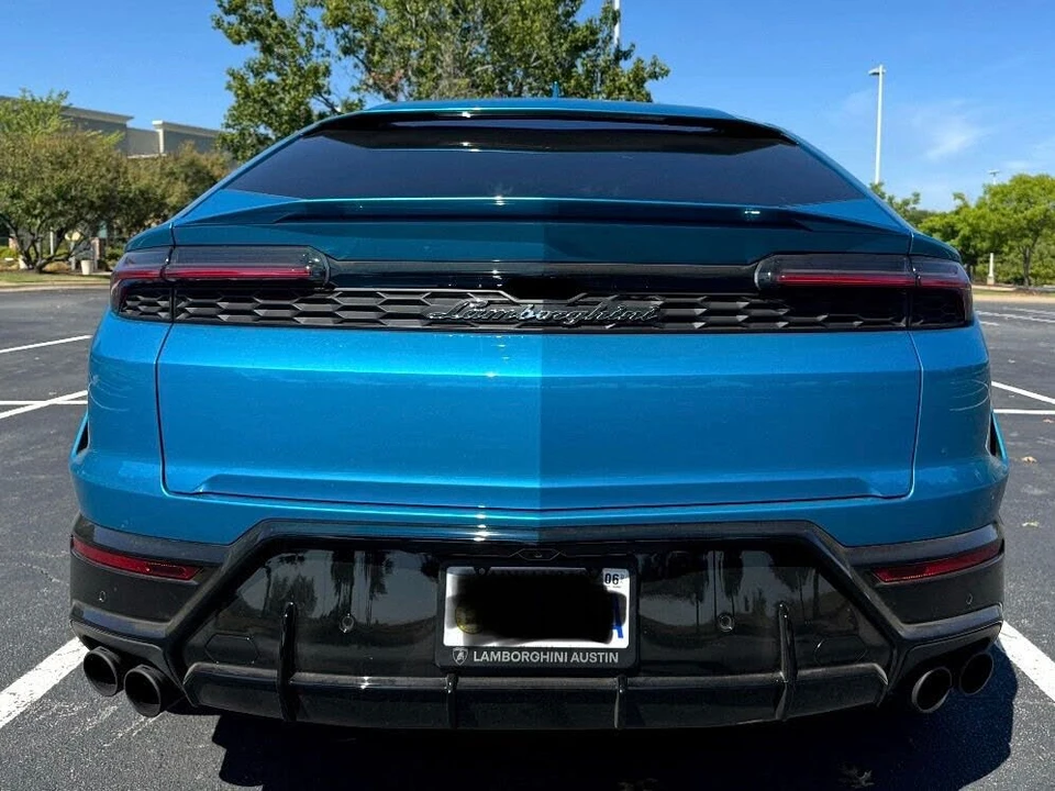2025 Lamborghini Urus SE - Image 7 of 16