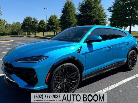2025 Lamborghini Urus SE AWD