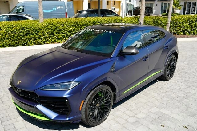 2025 Lamborghini Urus SE - Image 10 of 21