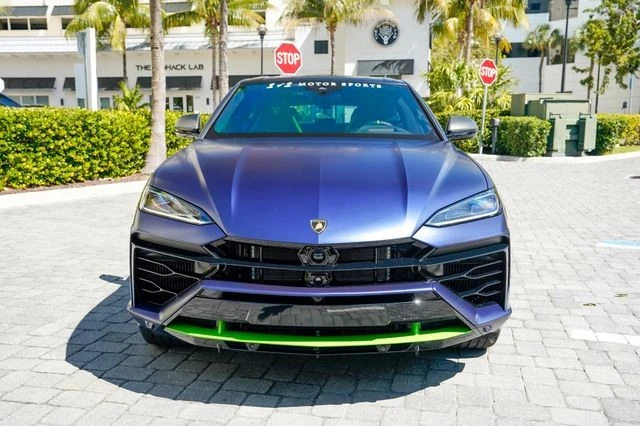 2025 Lamborghini Urus SE - Image 4 of 21