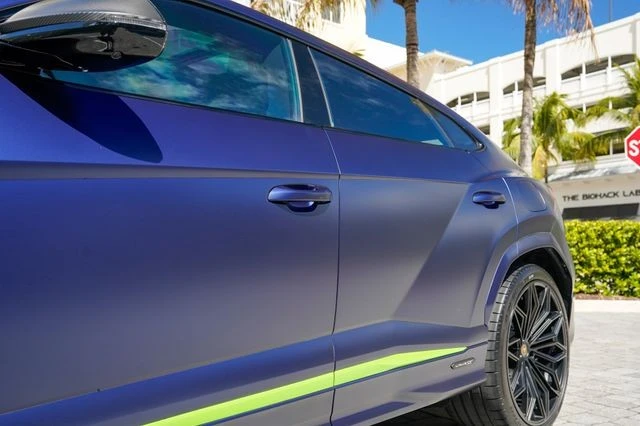 2025 Lamborghini Urus SE - Image 10 of 31