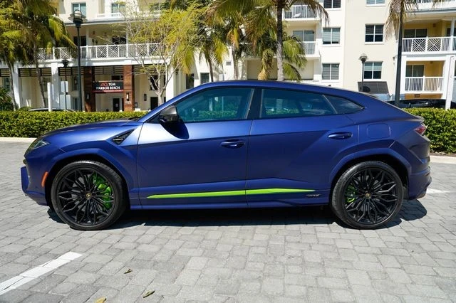 2025 Lamborghini Urus SE - Image 14 of 31