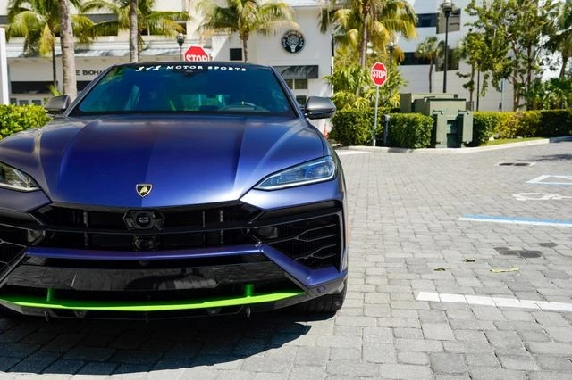2025 Lamborghini Urus SE - Image 7 of 31