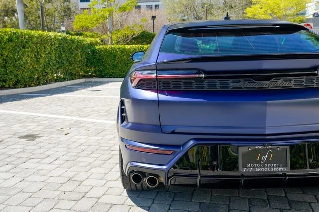2025 Lamborghini Urus SE - Image 23 of 31