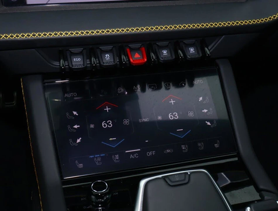 2025 Lamborghini Urus SE - Image 26 of 30