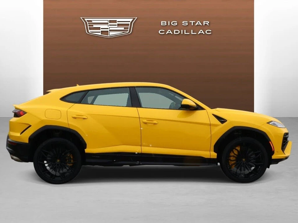 2025 Lamborghini Urus SE - Image 6 of 30