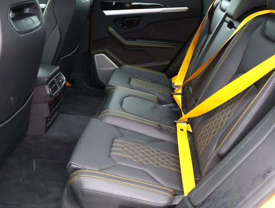 2025 Lamborghini Urus SE - Image 21 of 30