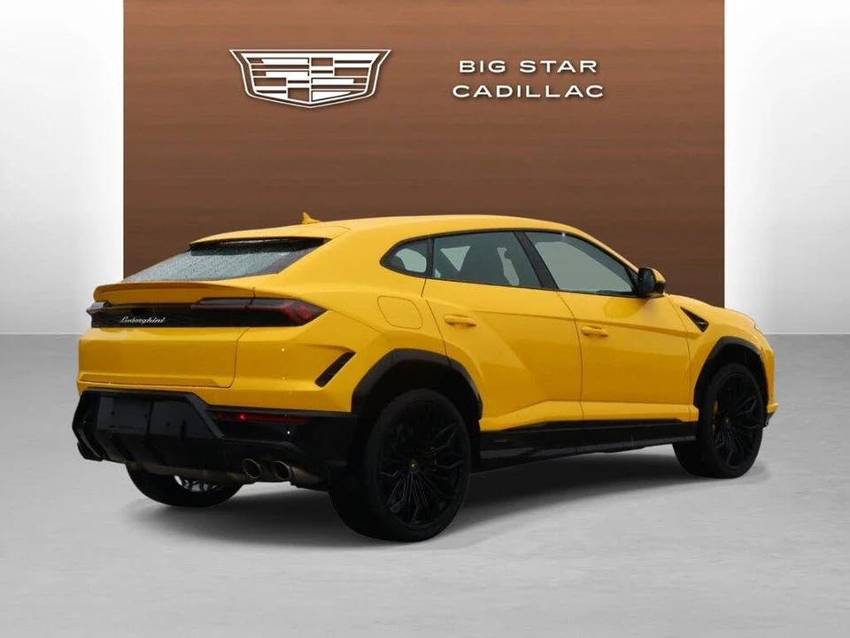 2025 Lamborghini Urus SE - Image 5 of 30