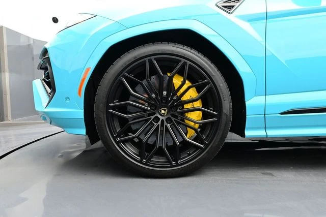2025 Lamborghini Urus SE - Image 6 of 31