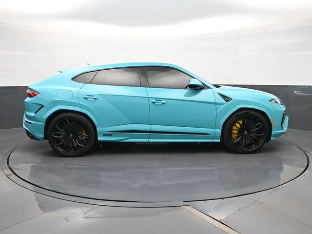 2025 Lamborghini Urus SE - Image 24 of 31