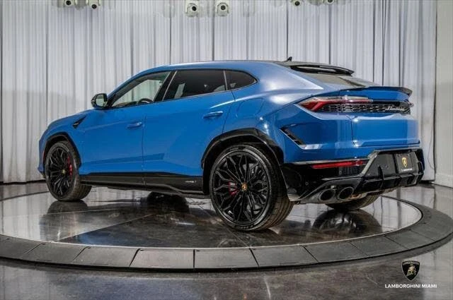 2025 Lamborghini Urus SE - Image 22 of 31