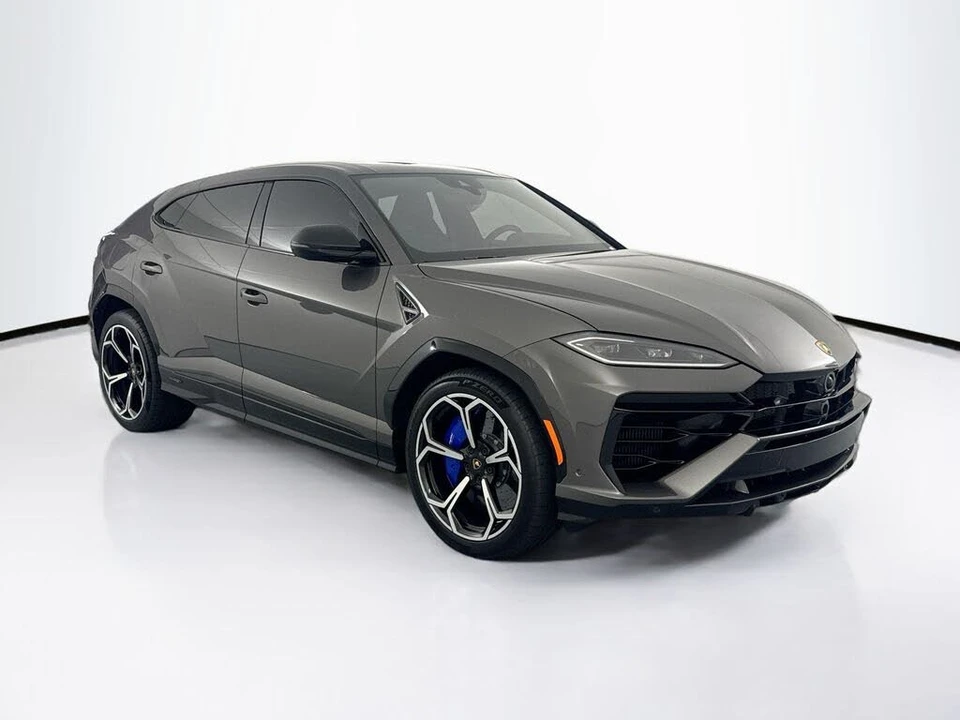 2025 Lamborghini Urus SE - Image 3 of 31
