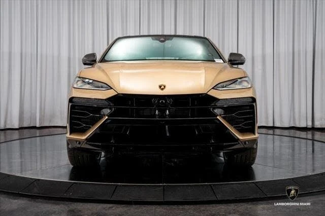 2025 Lamborghini Urus SE - Image 3 of 31