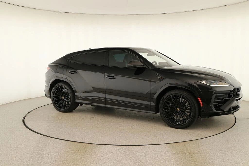 2025 Lamborghini Urus SE - Image 10 of 31