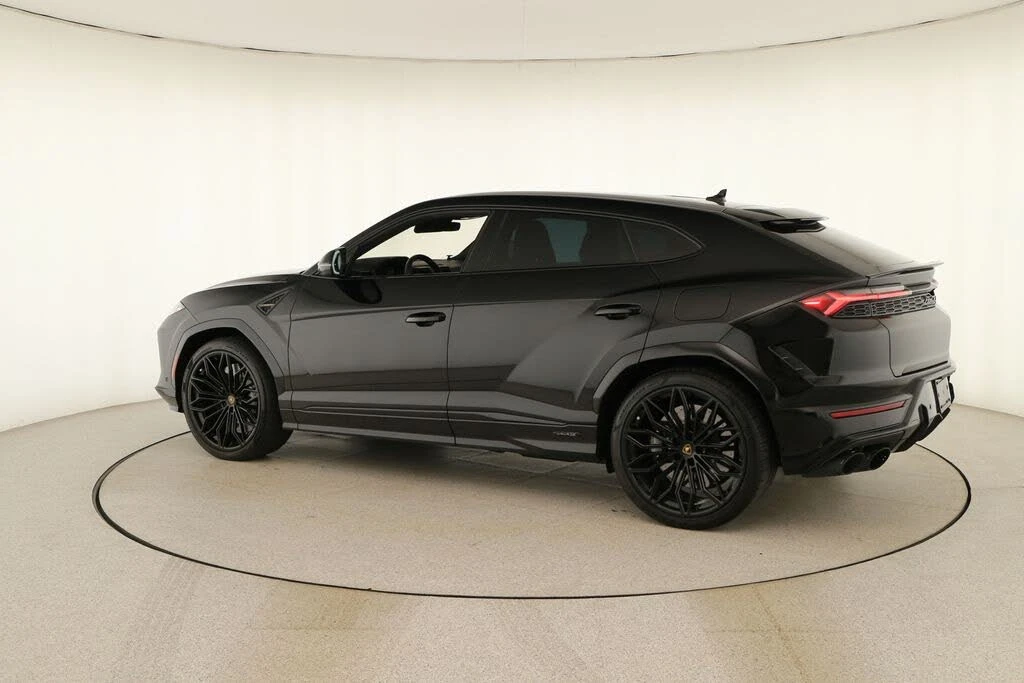 2025 Lamborghini Urus SE - Image 4 of 31