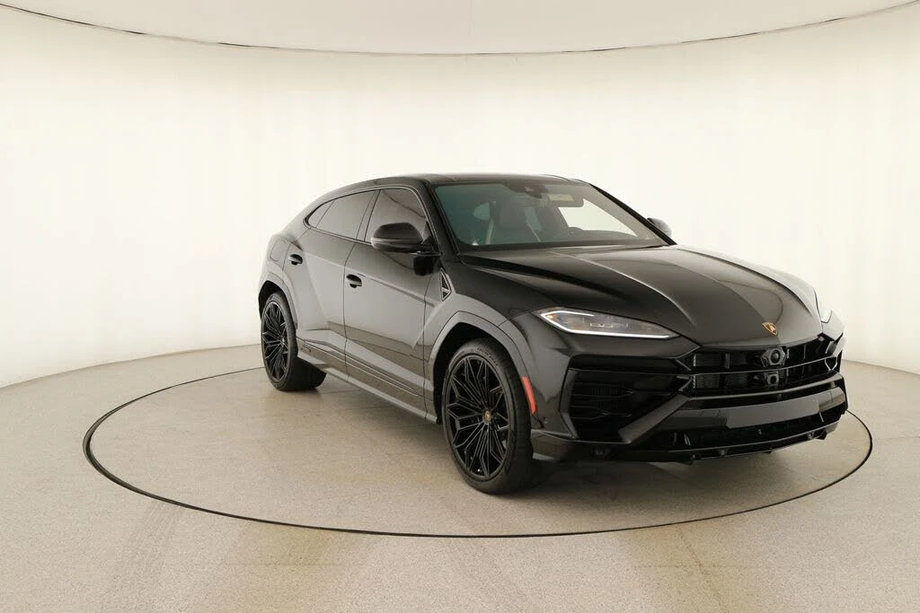 2025 Lamborghini Urus SE - Image 11 of 31