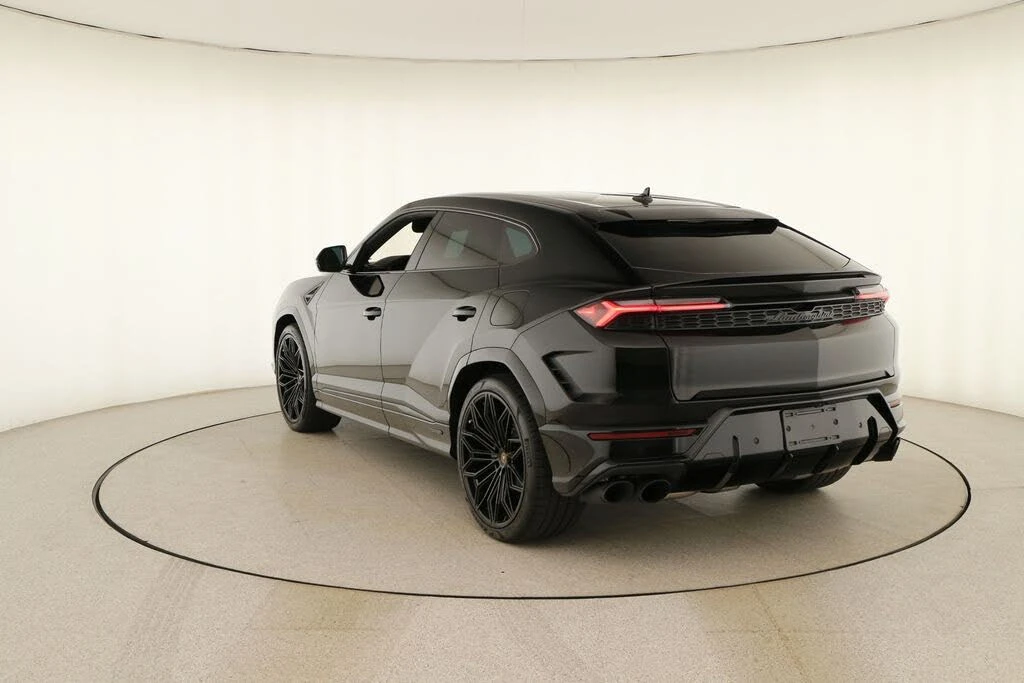 2025 Lamborghini Urus SE - Image 5 of 31
