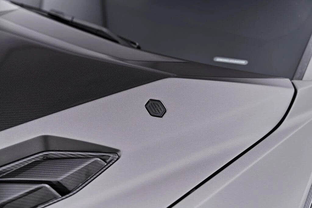 2025 Lamborghini Urus SE - Image 23 of 31