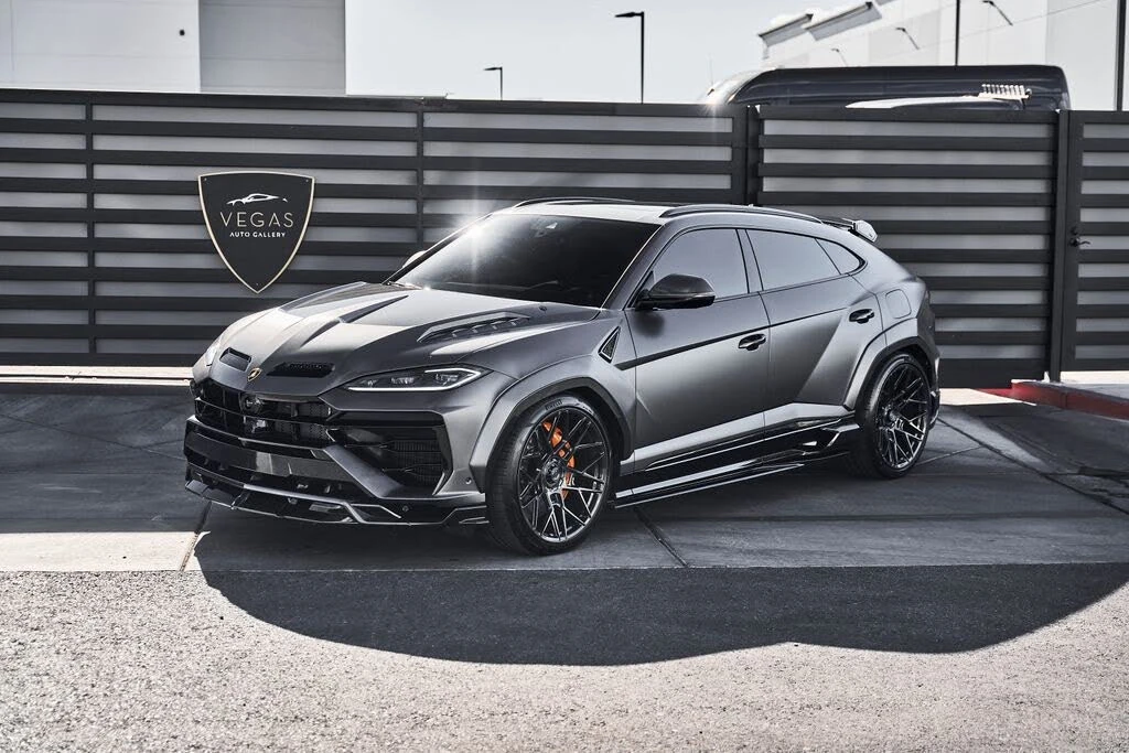 2025 Lamborghini Urus SE - Image 5 of 31
