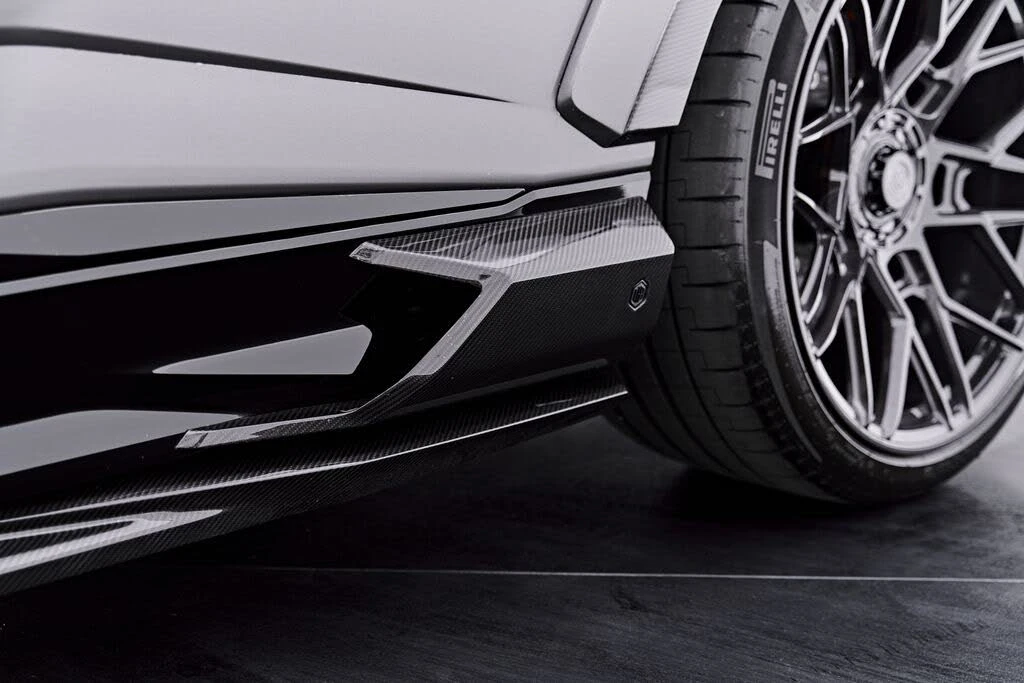 2025 Lamborghini Urus SE - Image 26 of 31