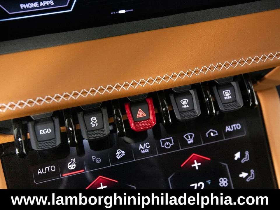 2025 Lamborghini Urus SE - Image 21 of 31