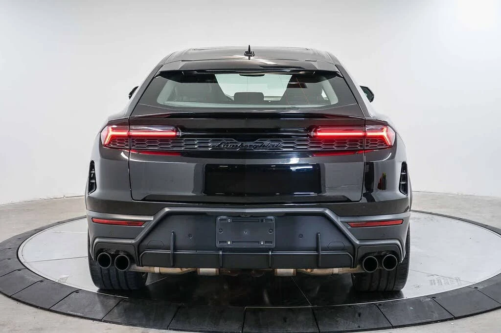 2025 Lamborghini Urus SE - Image 10 of 31