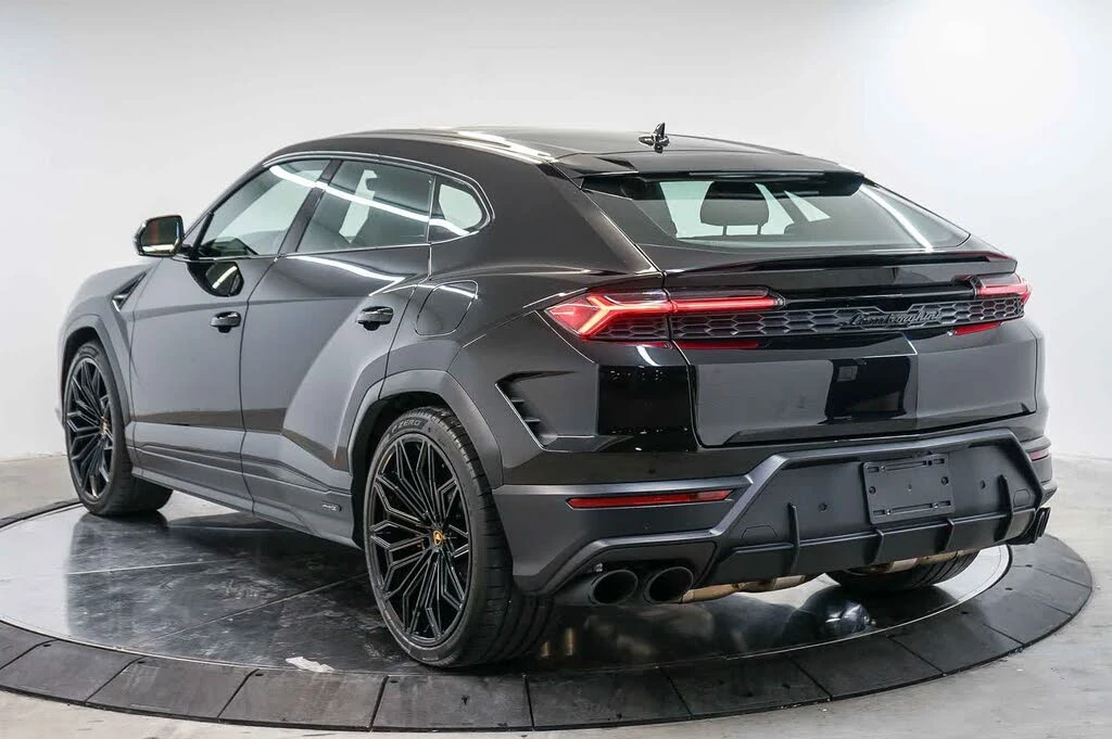 2025 Lamborghini Urus SE - Image 3 of 31