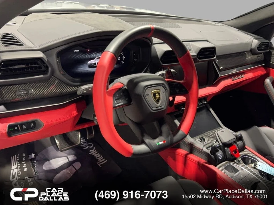 2025 Lamborghini Urus SE - Image 20 of 31
