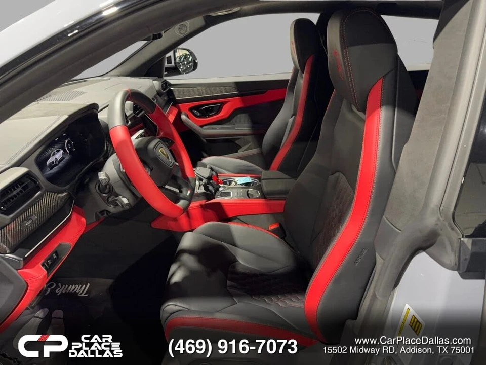 2025 Lamborghini Urus SE - Image 19 of 31