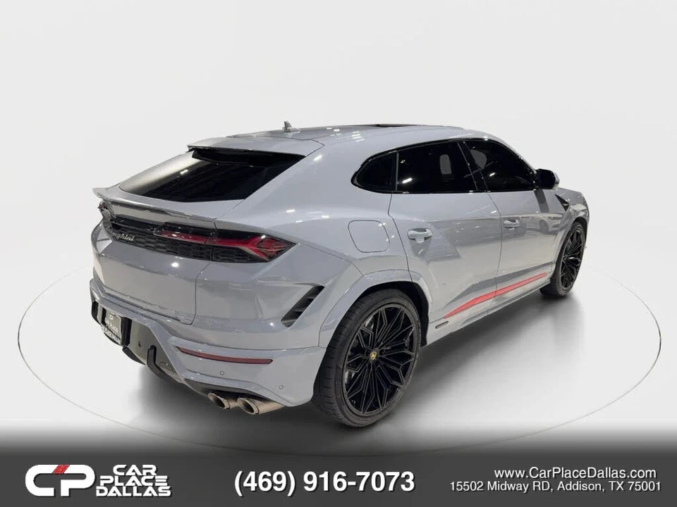 2025 Lamborghini Urus SE - Image 13 of 31