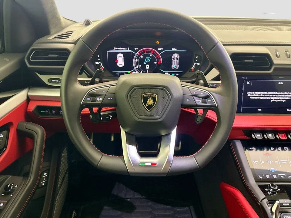 2025 Lamborghini Urus SE - Image 11 of 31