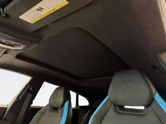 2025 Lamborghini Urus SE - Image 20 of 31