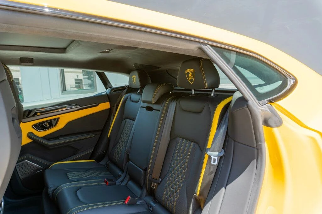 2025 Lamborghini Urus SE - Image 12 of 31