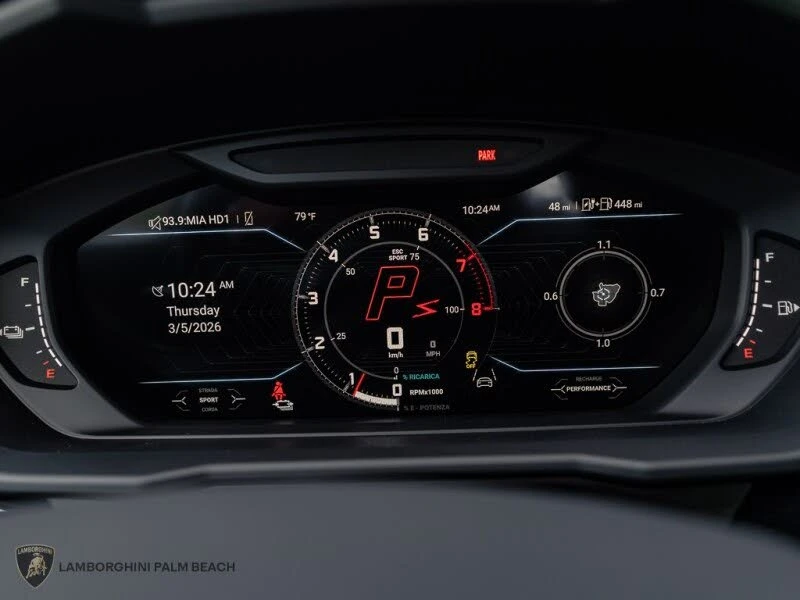 2025 Lamborghini Urus SE - Image 14 of 25