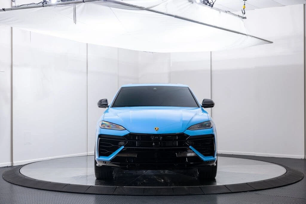 2025 Lamborghini Urus SE - Image 9 of 31