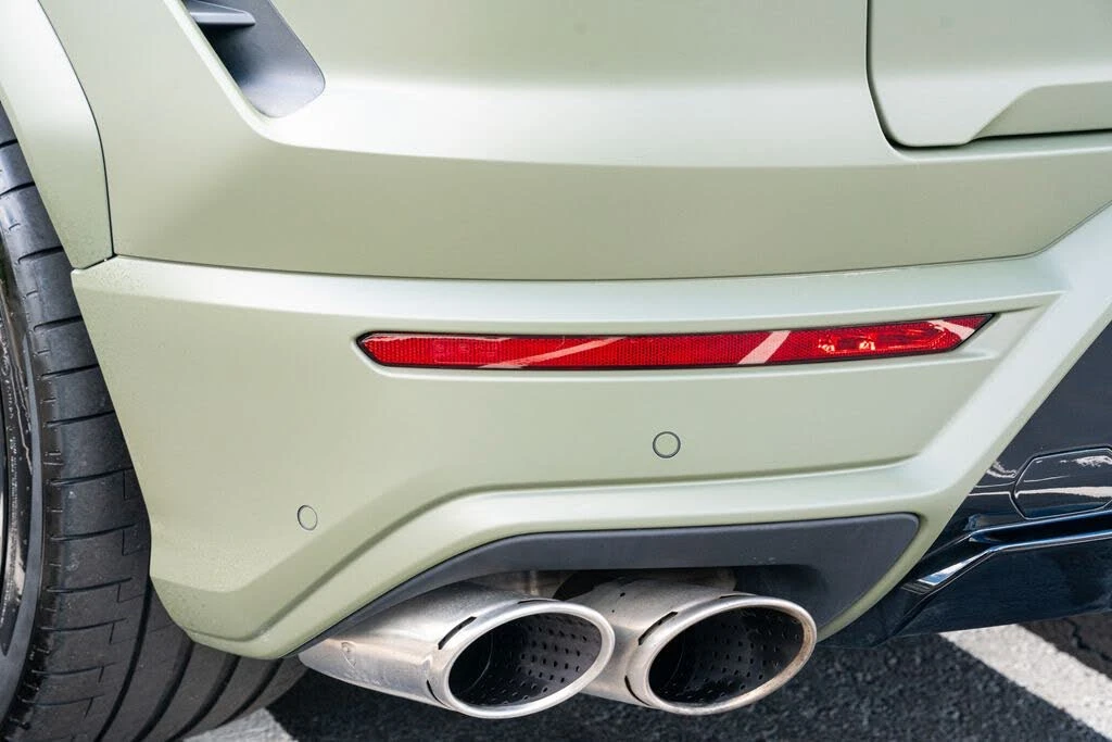 2025 Lamborghini Urus SE - Image 20 of 31